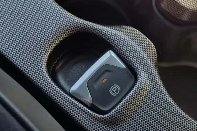 Fiat 500X (2022) thumbnail 25
