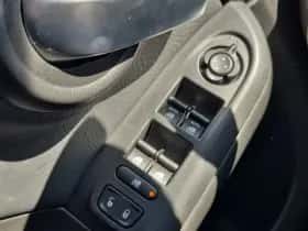 Fiat 500X (2022) thumbnail 28