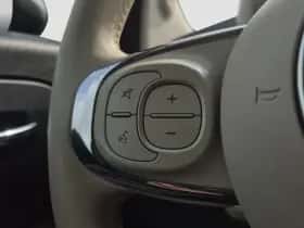 Fiat 500 (2021) thumbnail 11