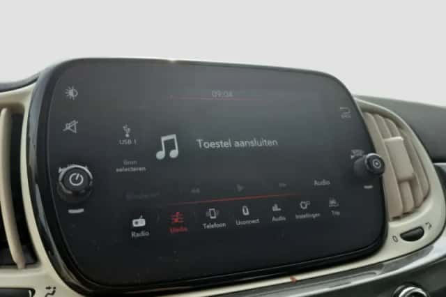 Fiat 500 (2021) thumbnail 14
