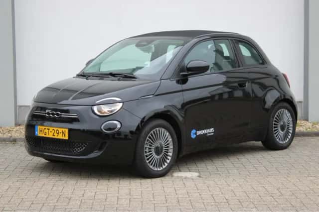 Fiat 500C (2025) thumbnail 1
