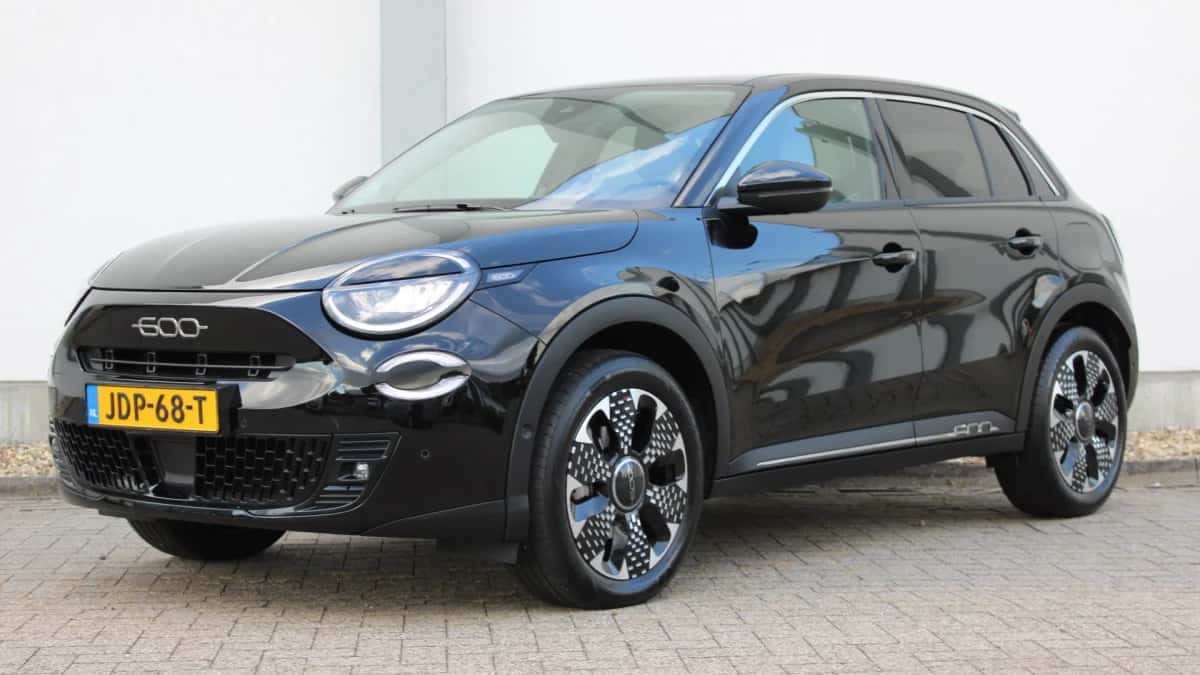 Fiat 600 (2024) — foto 1
