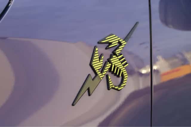 Abarth 600e (2025) thumbnail 16