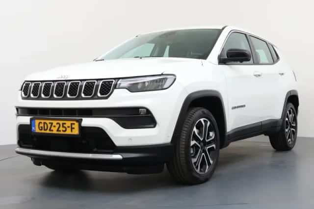 Jeep Compass (2024) thumbnail 1