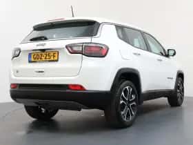 Jeep Compass (2024) thumbnail 2