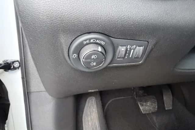 Jeep Compass (2024) thumbnail 25