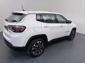Jeep Compass (2024) thumbnail 35
