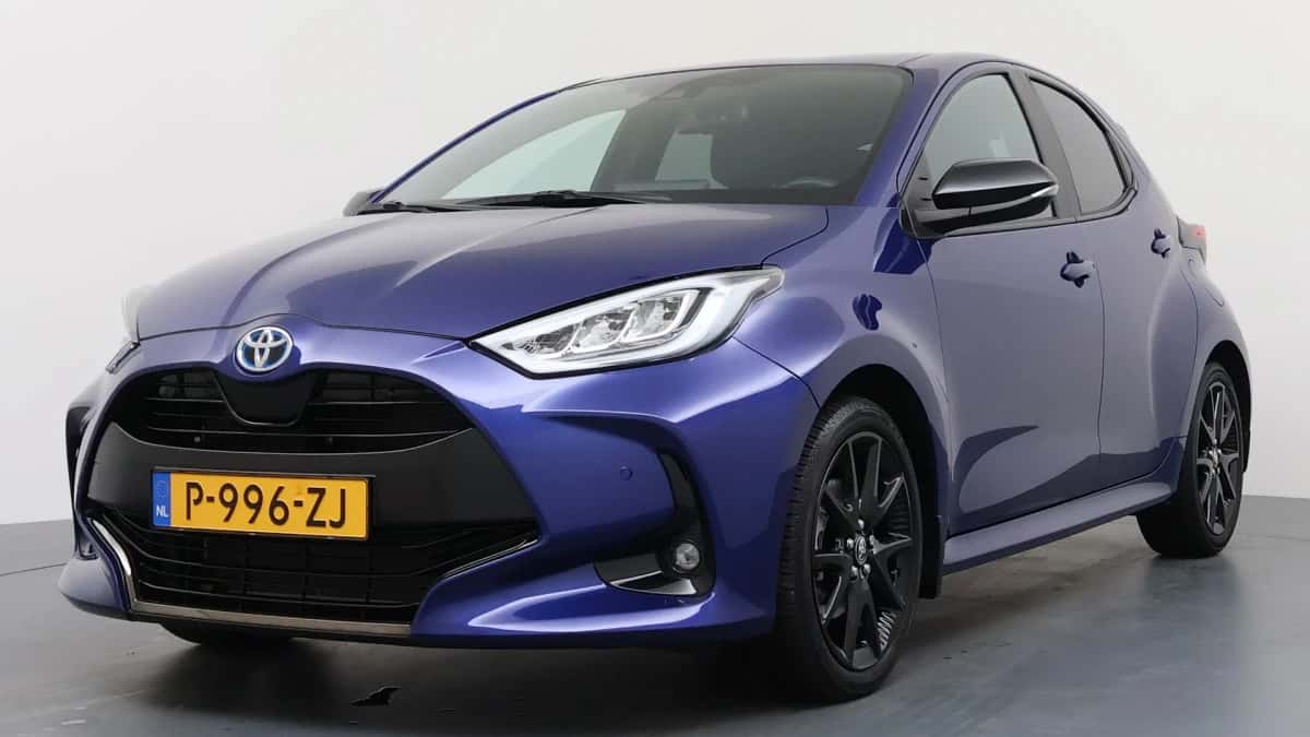 Toyota Yaris (2022) — foto 1