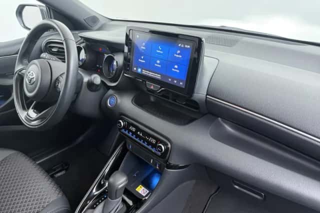 Toyota Yaris (2022) thumbnail 15