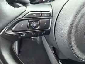 Toyota Yaris (2022) thumbnail 17