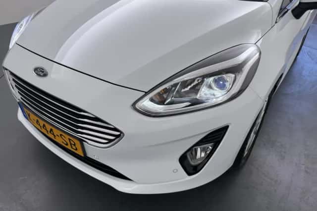 Ford Fiesta (2021) thumbnail 12
