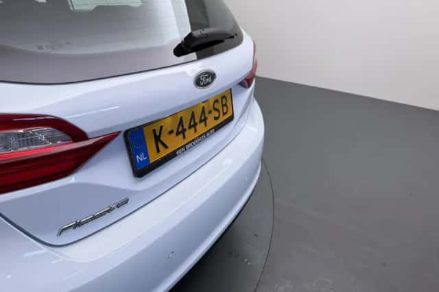 Ford Fiesta (2021) thumbnail 32