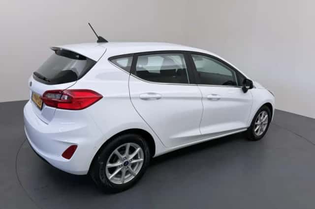 Ford Fiesta (2021) thumbnail 35