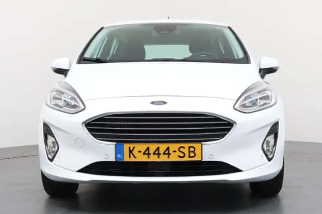 Ford Fiesta (2021) thumbnail 5