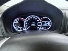Nissan Note (2015) thumbnail 15