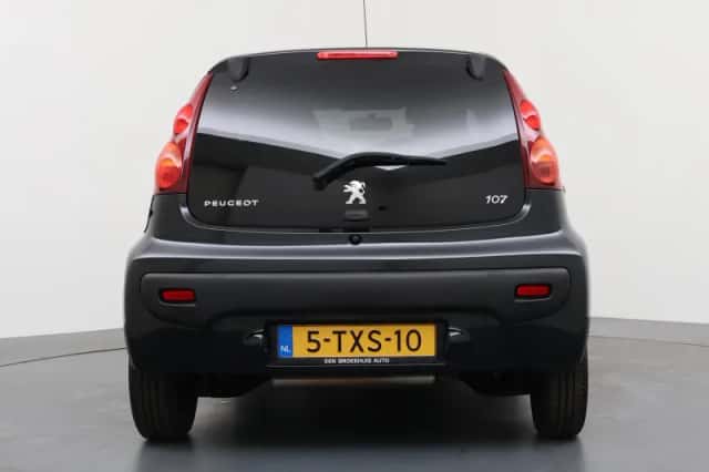 Peugeot 107 (2014) thumbnail 6