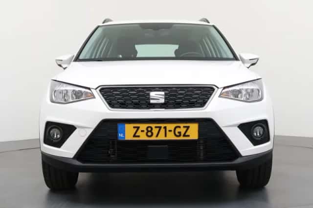 SEAT Arona (2021) thumbnail 5