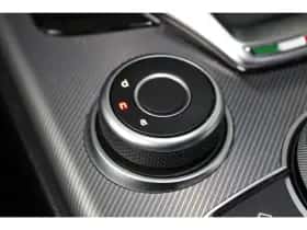 Alfa Romeo Giulia (2024) thumbnail 34