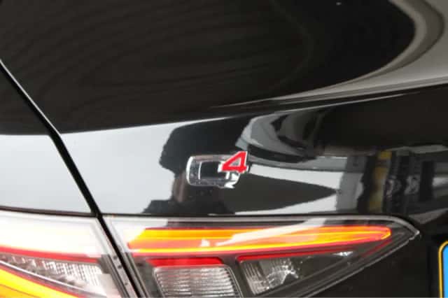 Alfa Romeo Giulia (2024) thumbnail 36