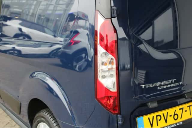 Ford Transit Connect (2022) thumbnail 23