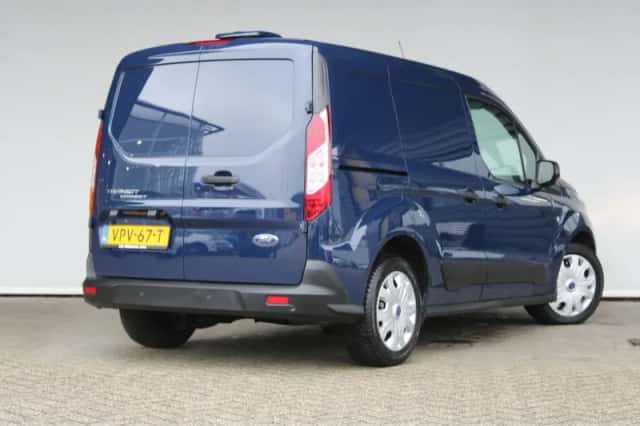 Ford Transit Connect (2022) thumbnail 4