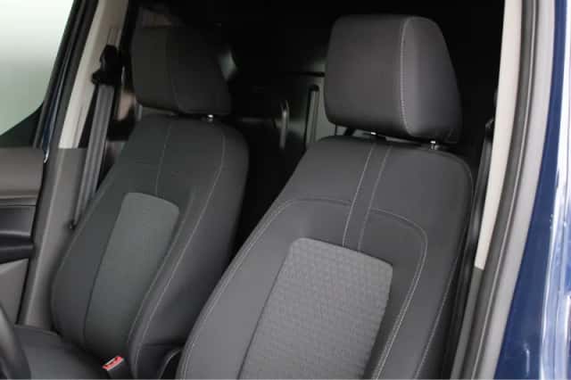 Ford Transit Connect (2022) thumbnail 9