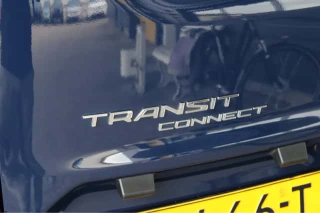 Ford Transit Connect (2022) thumbnail 29