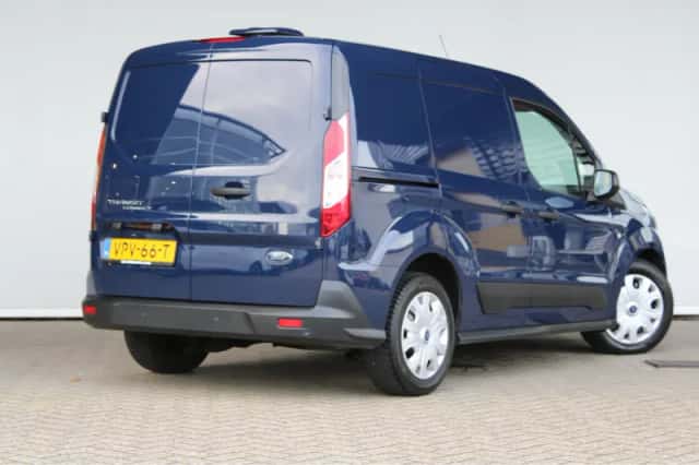 Ford Transit Connect (2022) thumbnail 4