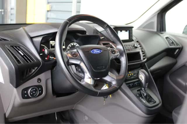 Ford Transit Connect (2022) thumbnail 9