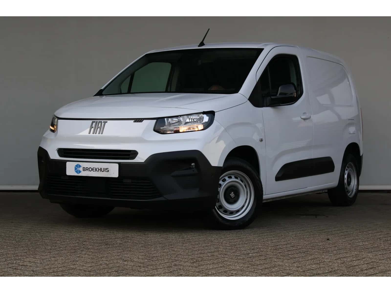 Fiat Doblò (2024) — foto 1