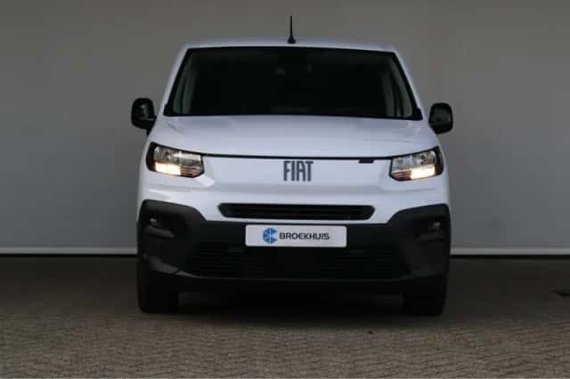 Fiat Doblò (2024) thumbnail 2