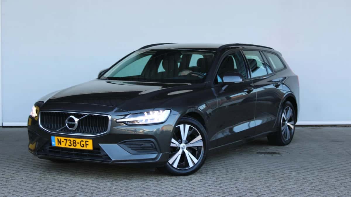 Volvo V60 (2021) — foto 1
