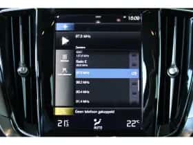 Volvo V60 (2021) thumbnail 26