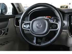 Volvo S90 (2018) thumbnail 17