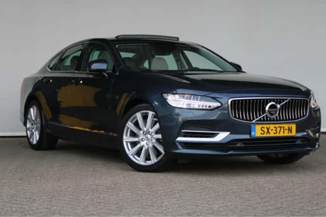 Volvo S90 (2018) thumbnail 4