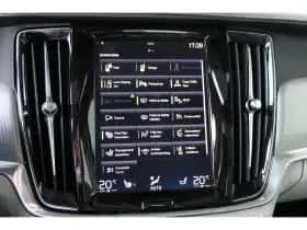 Volvo S90 (2018) thumbnail 31