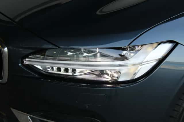 Volvo S90 (2018) thumbnail 43