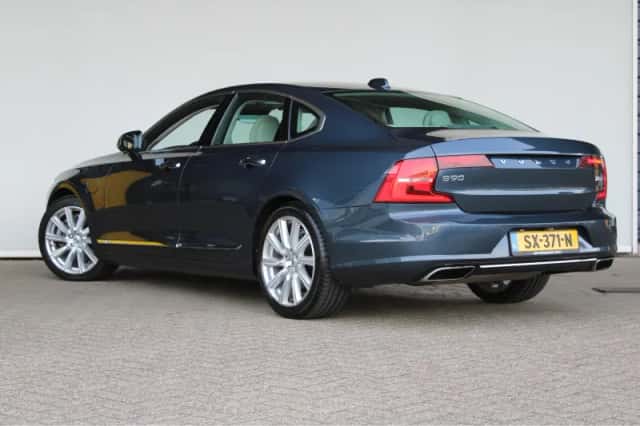 Volvo S90 (2018) thumbnail 8