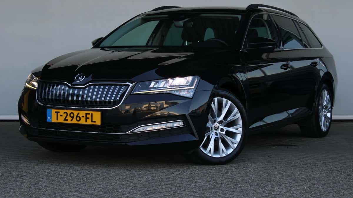 Škoda Superb (2020) — foto 1