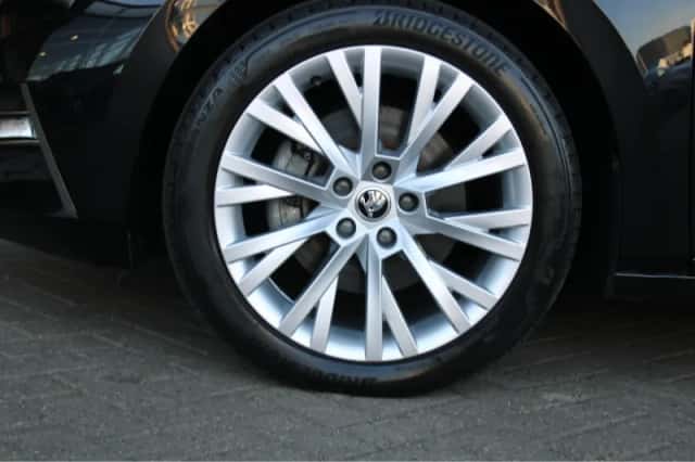 Škoda Superb (2020) thumbnail 40