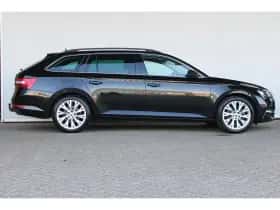 Škoda Superb (2020) thumbnail 5