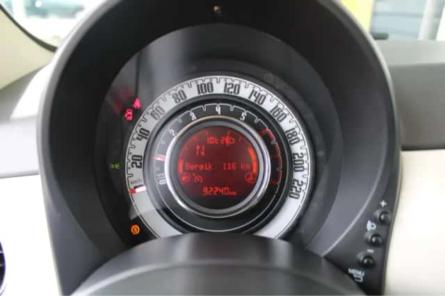 Fiat 500C (2017) thumbnail 22