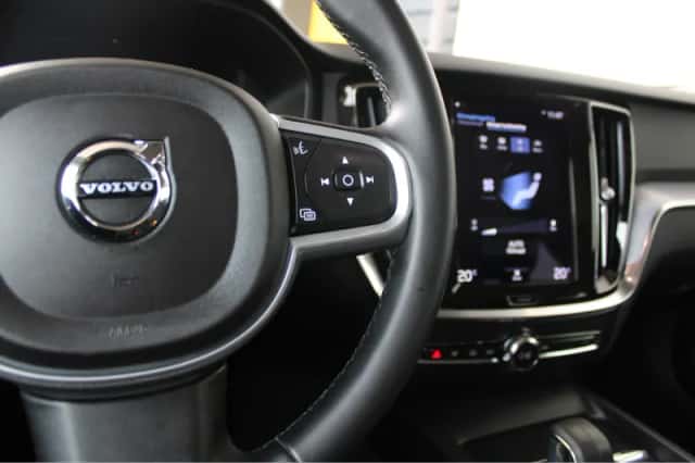 Volvo V60 (2021) thumbnail 19