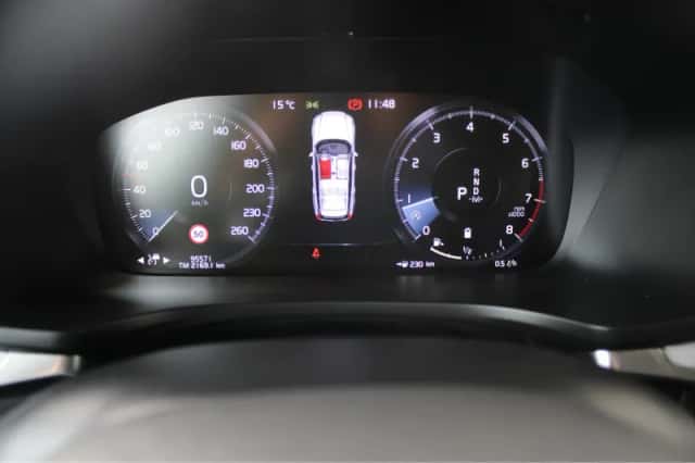 Volvo V60 (2021) thumbnail 21