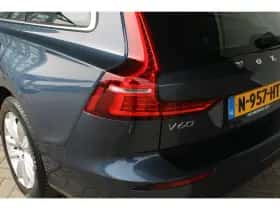 Volvo V60 (2021) thumbnail 30