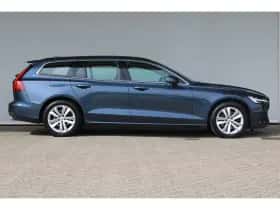 Volvo V60 (2021) thumbnail 4