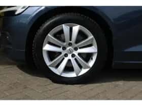 Volvo V60 (2021) thumbnail 31