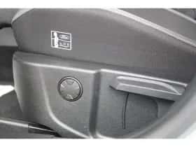 Ford Focus (2022) thumbnail 12