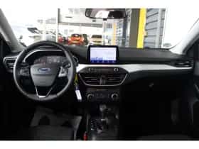 Ford Focus (2022) thumbnail 15