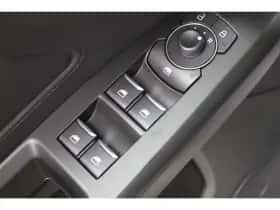 Ford Focus (2022) thumbnail 18